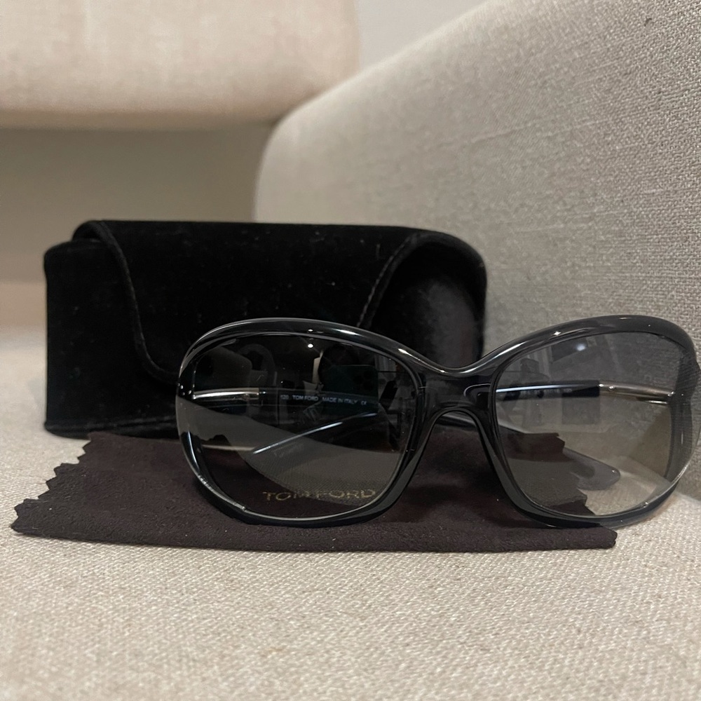Tom Ford Women's 'TF9 Whitney 199' Black Oversized Sunglasses